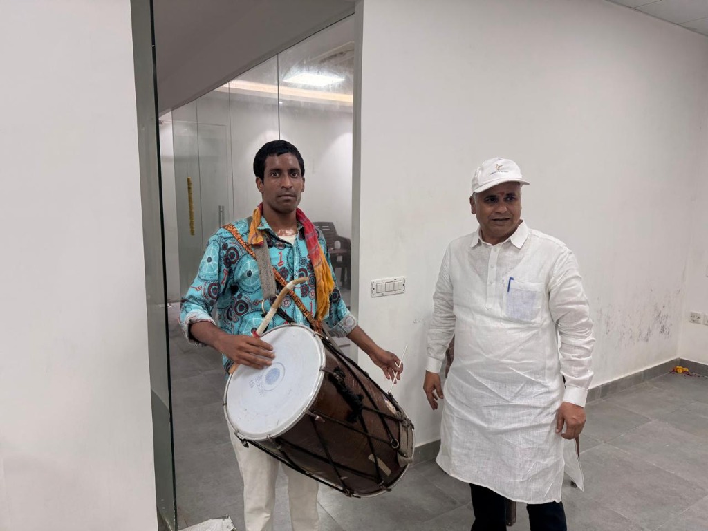Traditional welcome and cultural reception